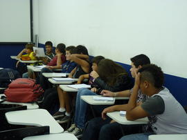 Oficina de matemática com alunos do ensino fundamental