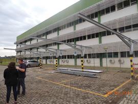 Construção das garagens para veículos oficiais