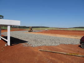 Terraplenagem, drenagem pluvial e pavimentação das vias internas – Campus Chapecó