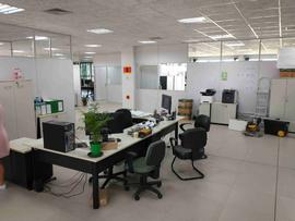 Construção das divisórias na Biblioteca – Campus Chapecó