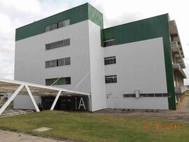 Revestimento metálico do Bloco A do Campus Erechim