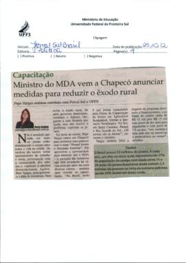 Ministro do MDA assina convênio com Fetraf-Sul e UFFS