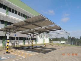 Construção das garagens para veículos oficiais
