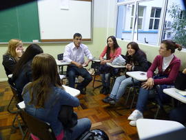 Reunião de bolsistas com a DAE