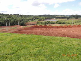 Terraplenagem, drenagem pluvial e pavimentação das vias internas – Campus Chapecó
