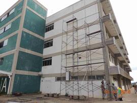 Revestimento metálico do Bloco A do Campus Erechim