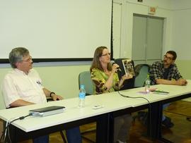 Mesa redonda e lançamento de livro