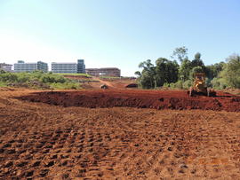 Terraplenagem, drenagem pluvial e pavimentação das vias internas – Campus Chapecó