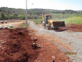 Terraplenagem, drenagem pluvial e pavimentação das vias internas – Campus Chapecó