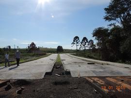 Terraplanagem, drenagem pluvial e pavimentação das vias internas – Campus Chapecó