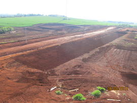 Terraplenagem, drenagem pluvial e sub-base vias internas – Campus Realeza