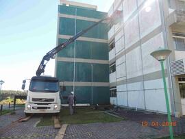 Revestimento metálico do Bloco A do Campus Erechim