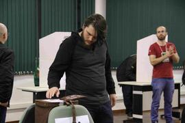 Votação da Consulta Prévia para reitoria e Direções de Campi