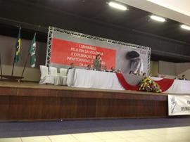 Seminário contra a violência infantil