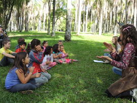 Lendo no Parque