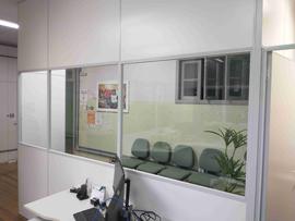 Construção das divisórias no Gabinete do Reitor da UFFS
