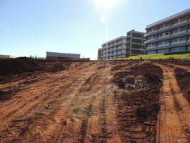 Terraplenagem, drenagem pluvial e pavimentação das vias internas – Campus Chapecó