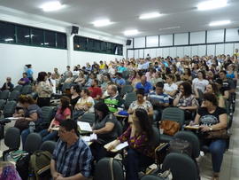 Apresentação pesquisa ensino médio noturno em Chapecó