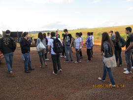 Visita estudantes às obras do Campus Chapecó