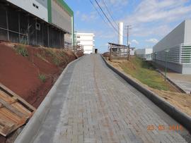 Terraplanagem, drenagem pluvial e pavimentação das vias internas – Campus Chapecó