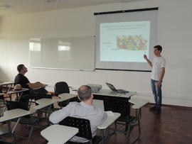 Apresentações de trabalhos no III SEPE