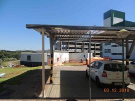 Construção das garagens para veículos oficiais