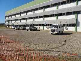 Construção das garagens para veículos oficiais