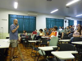 Mesa Redonda - África Contemporânea