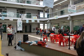 Reunião da comunidade acadêmica com a reitoria