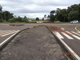Terraplanagem, drenagem pluvial e pavimentação das vias internas – Campus Chapecó