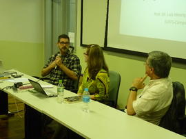 Mesa redonda e lançamento de livro