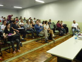 Mesa redonda e lançamento de livro