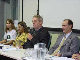 Seminário sobre violências