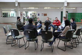 Roda de conversa sobre drogas