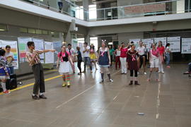Apresentação cultural "Palhaçaria"