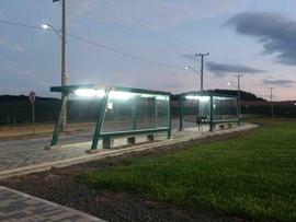 Execução de rotas acessíveis entre os blocos e estacionamento – Campus Chapecó