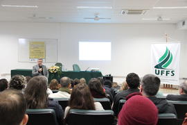 Palestra: desafios e possibilidades no atual contexto da reforma dos cursos de licenciatura