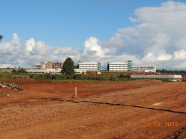 Terraplenagem, drenagem pluvial e pavimentação das vias internas – Campus Chapecó