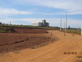 Terraplenagem, drenagem pluvial e pavimentação das vias internas – Campus Laranjeiras do Sul