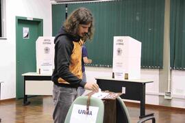 Votação da Consulta Prévia para reitoria e Direções de Campi