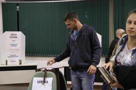 Votação da Consulta Prévia para reitoria e Direções de Campi
