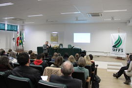 Palestra: desafios e possibilidades no atual contexto da reforma dos cursos de licenciatura