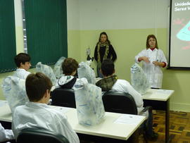 Visita novos talentos Biologia aos laboratórios da UFFS