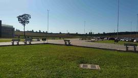 Execução de rotas acessíveis entre os blocos e estacionamento – Campus Chapecó