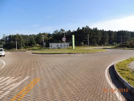 Terraplenagem, drenagem pluvial e pavimentação das vias internas – Campus Chapecó