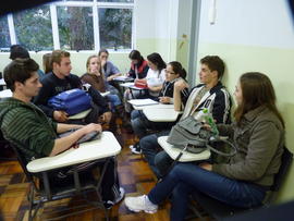 Reunião de bolsistas com a DAE
