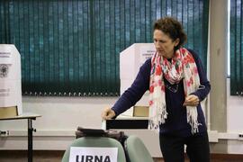 Votação do segundo turno da Consulta Prévia