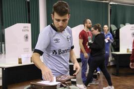 Votação da Consulta Prévia para reitoria e Direções de Campi