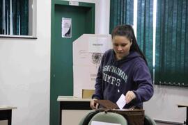 Votação do segundo turno da Consulta Prévia