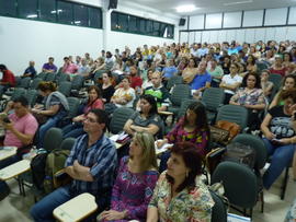Apresentação pesquisa ensino médio noturno em Chapecó